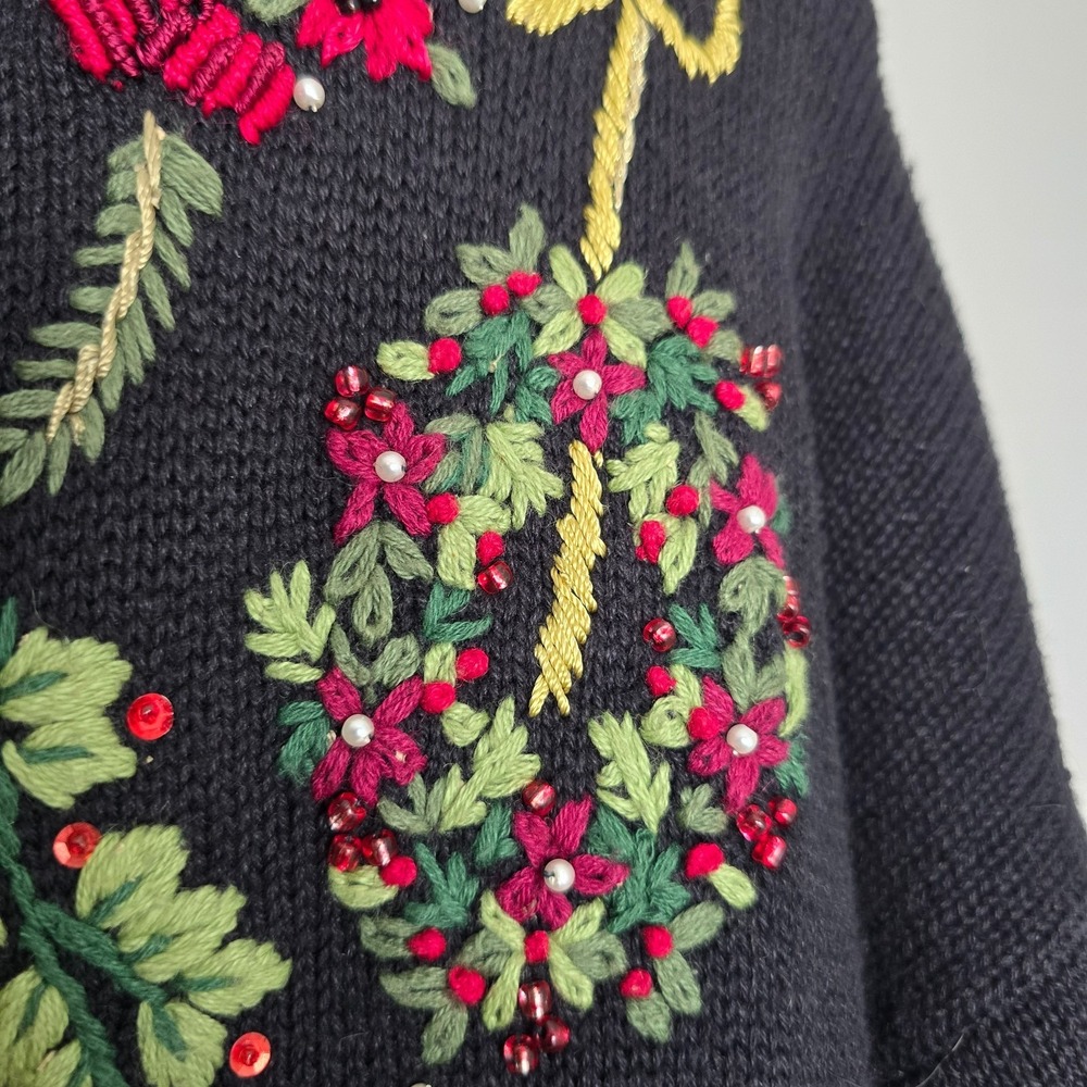 Vtg 2000 Tiara International Embroidered Christmas Sweater Cardigan Sz L Holiday - Picture 6 of 11